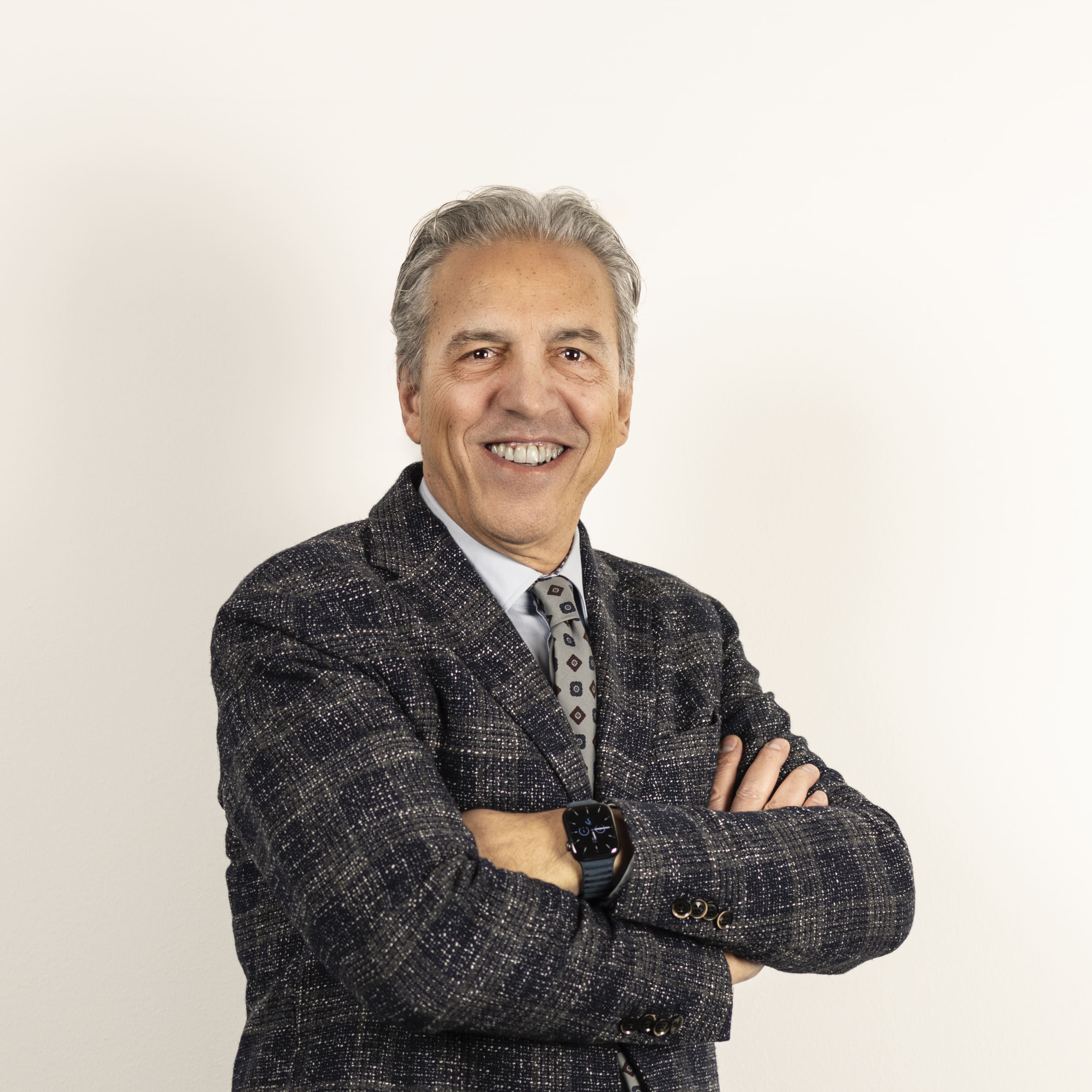 Carrano-Claudio-Golia360.jpg