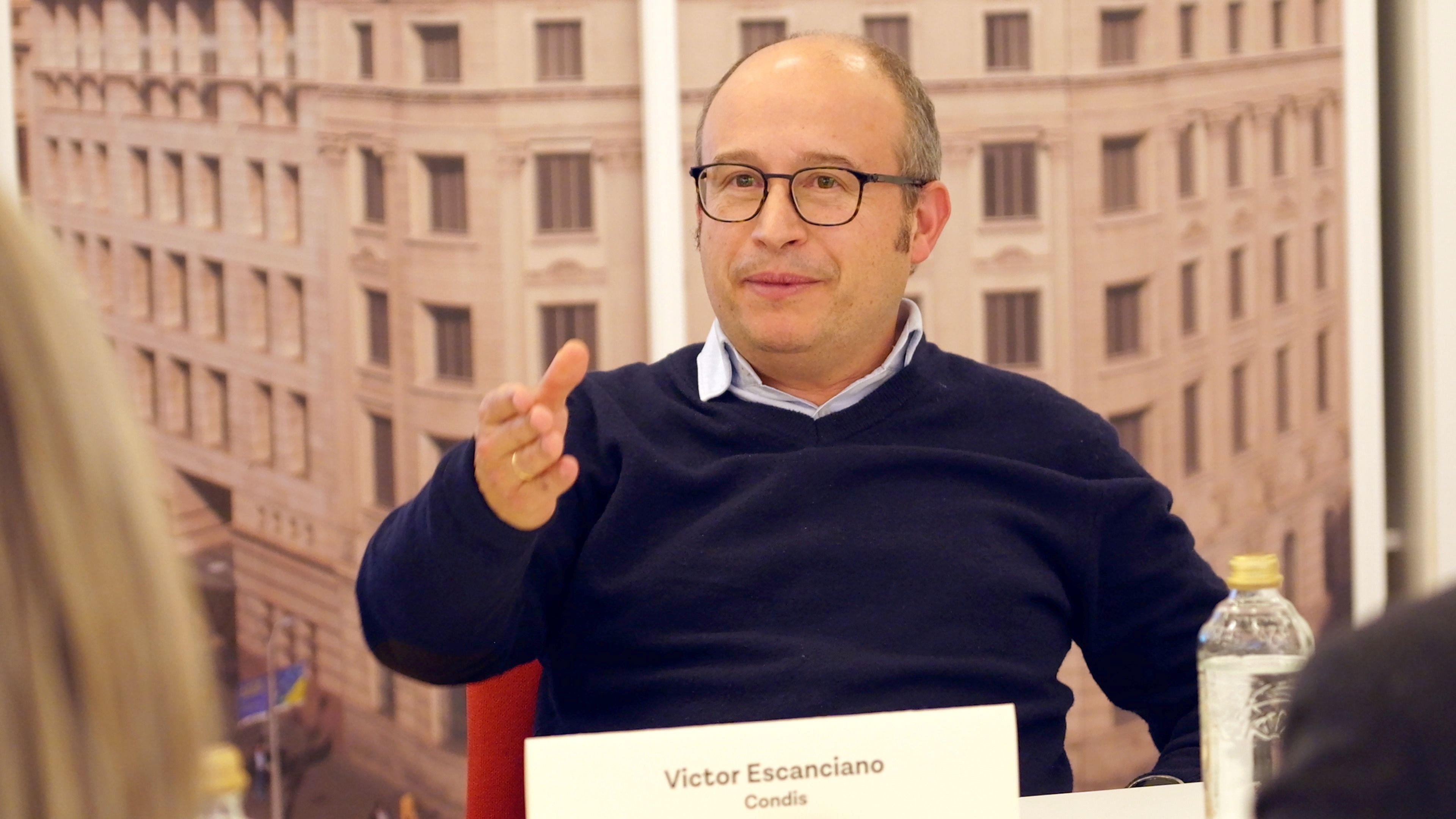 Victor-Escanciano.jpg